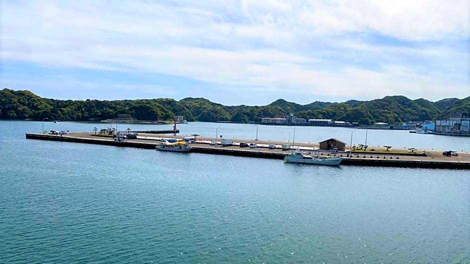 Hotel Urashima