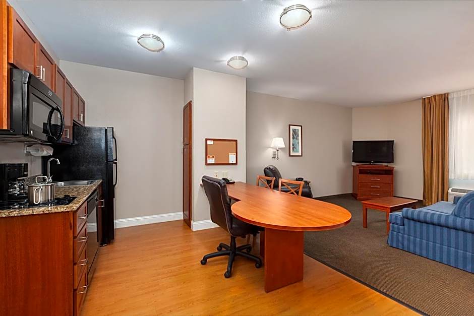 Candlewood Suites Decatur Medical Center By IHG