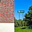 Riverview Inn & Suites