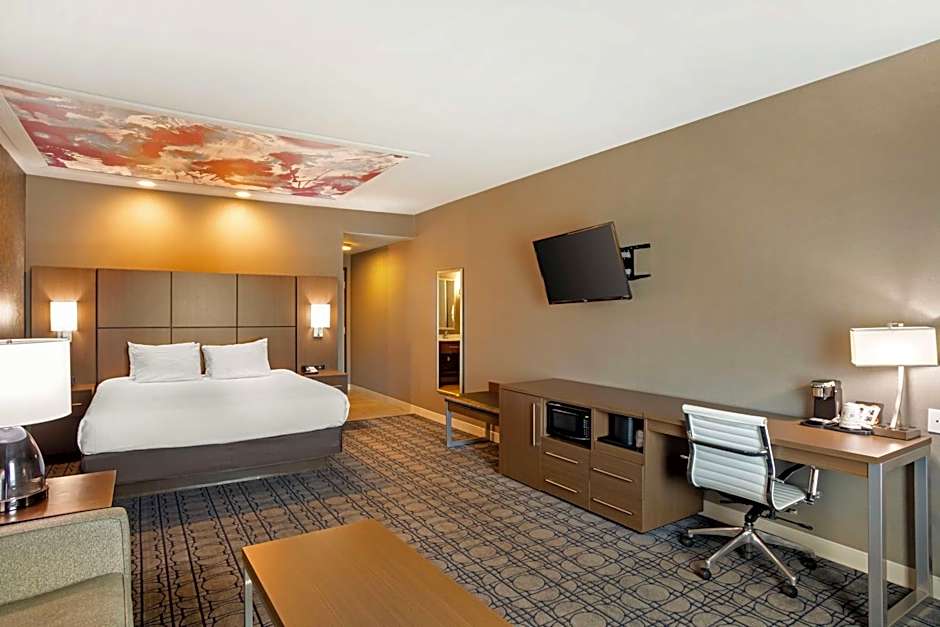 Best Western Plus Coalinga Inn