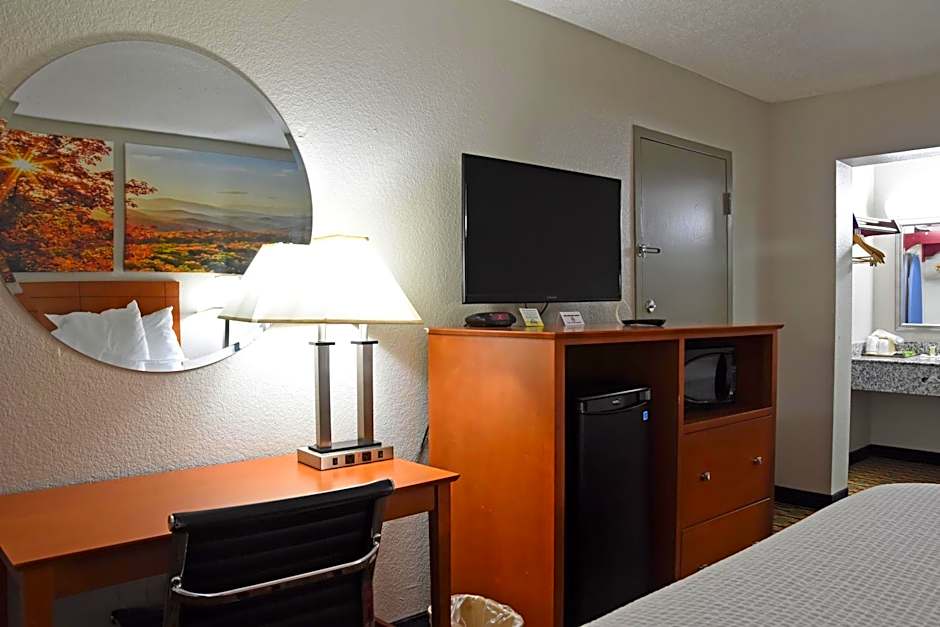Days Inn by Wyndham Lebanon