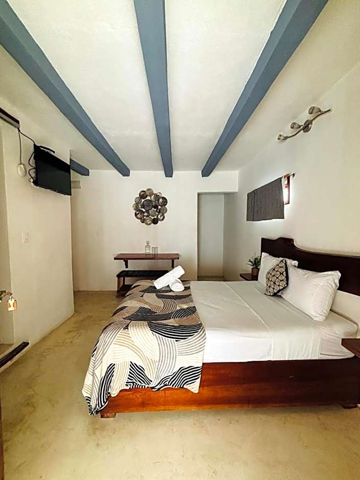 HOTEL MITTOZ HOLBOX