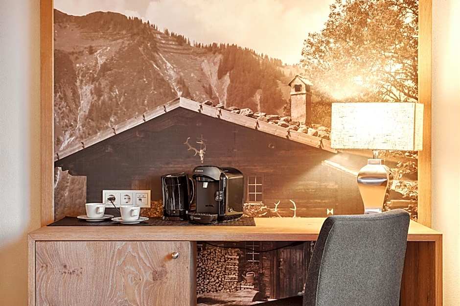 Hotel Auf der Gsteig GmbH