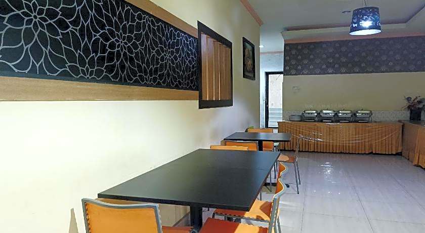 OYO 93953 Kost Tamara Near Kantor Desa Sengka