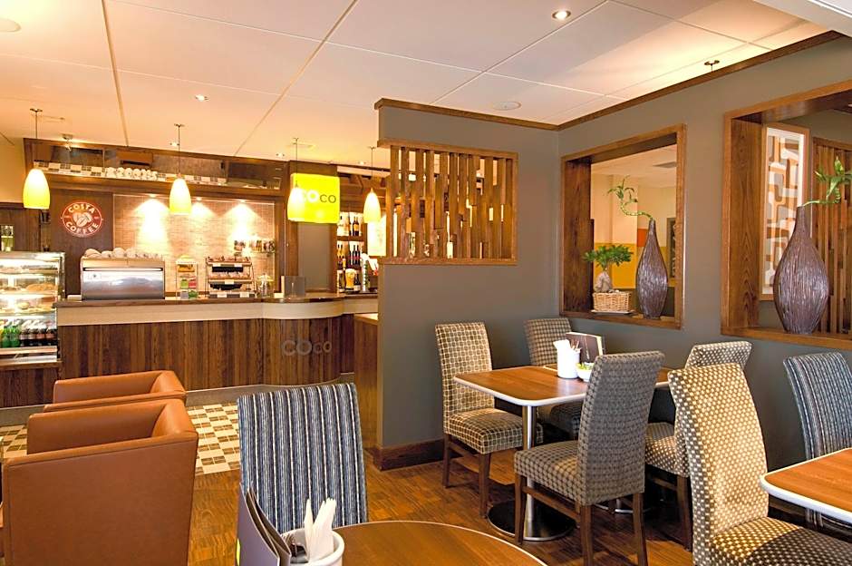 Premier Inn Coventry City Centre - Belgrade Plaza