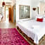 Alacati Barbarossa Hotel