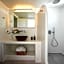 Anchor Suites