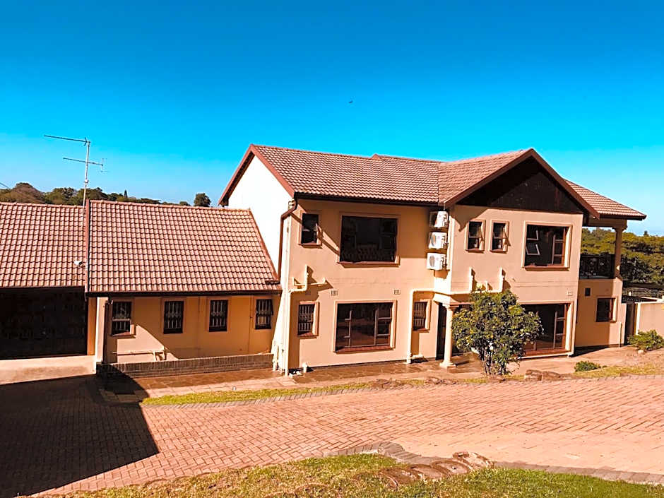 Jay and Bee Guesthouse