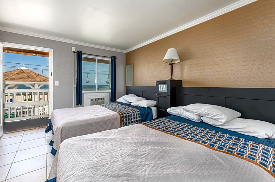 Boardwalk Hotel Charlee & Apartments Beach Hotel Oceanfront