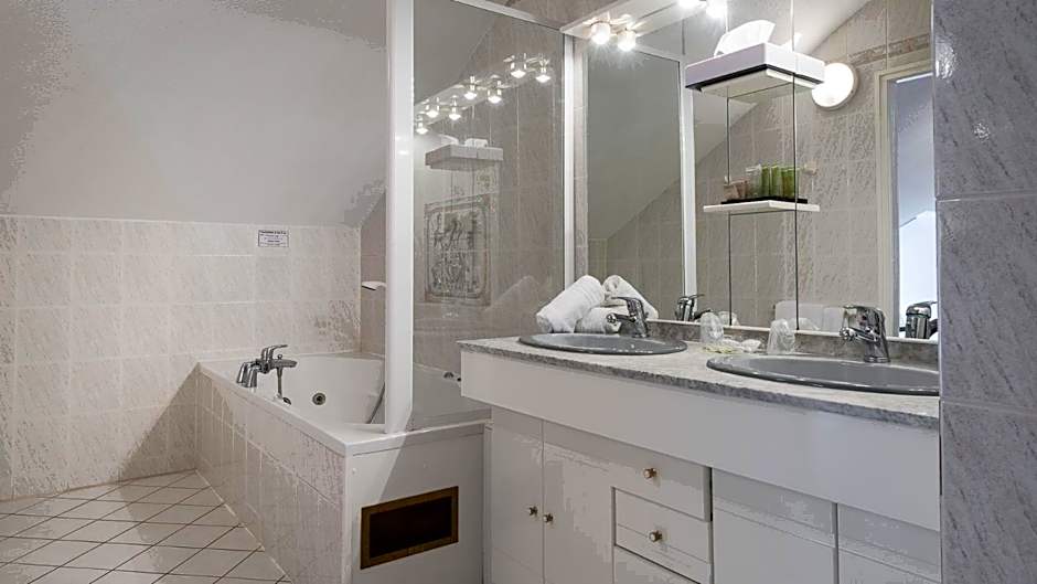 Hôtel Restaurant L'Evidence