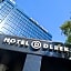 Hotel Derek