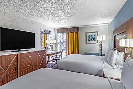 Premium Queen Room with Two Queen Beds - Non-Smoking