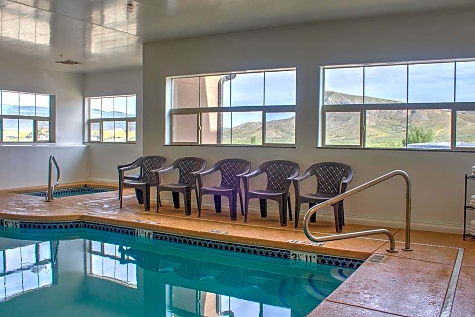 Allington Inn & Suites Kremmling
