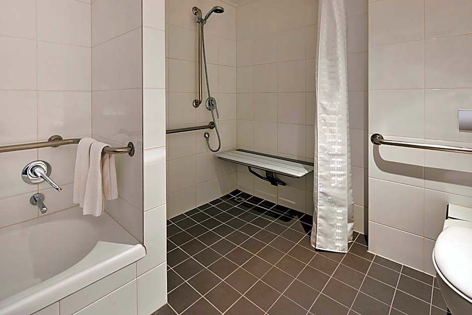 Novotel Melbourne On Collins