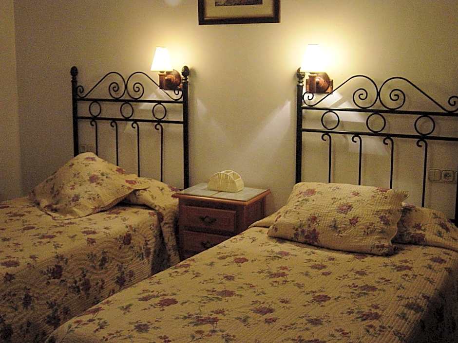 Hostal Colon Antequera