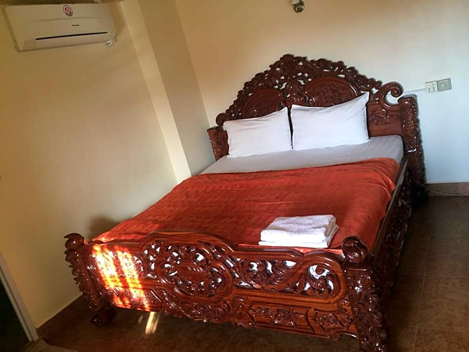 Photo 1 of 6 of Deluxe 2 Beds