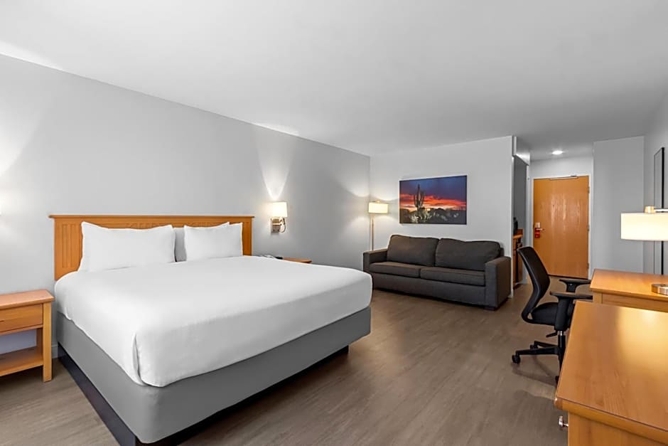 Red Lion Inn & Suites Goodyear - West Phoenix