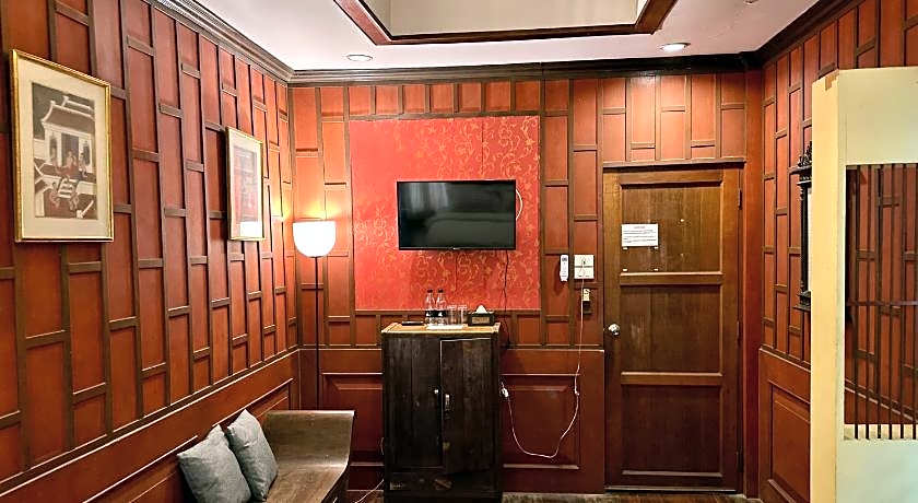 Tony's Place Beds & Breakfast