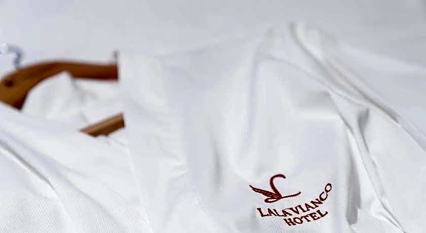 Lala Vianco Business Hotel