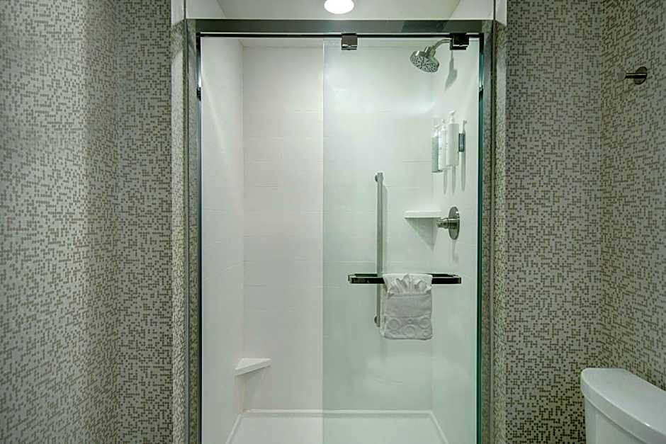 Home2 Suites by Hilton Grand Rapids Airport