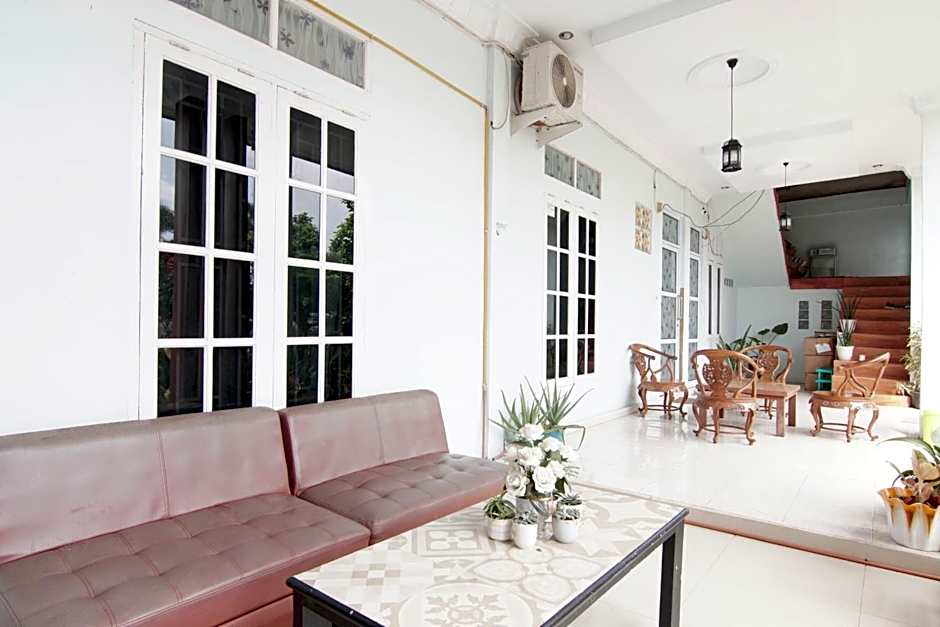 Hotel O White House SyariahNearOYO 93457 White House Syariah