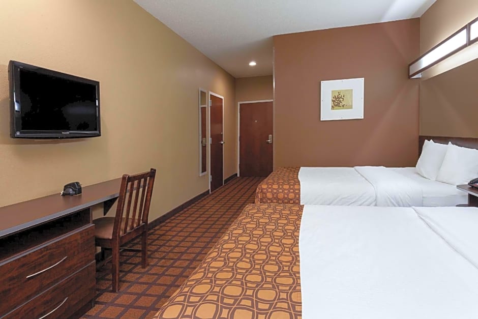 Microtel Inn & Suites by Wyndham Columbia