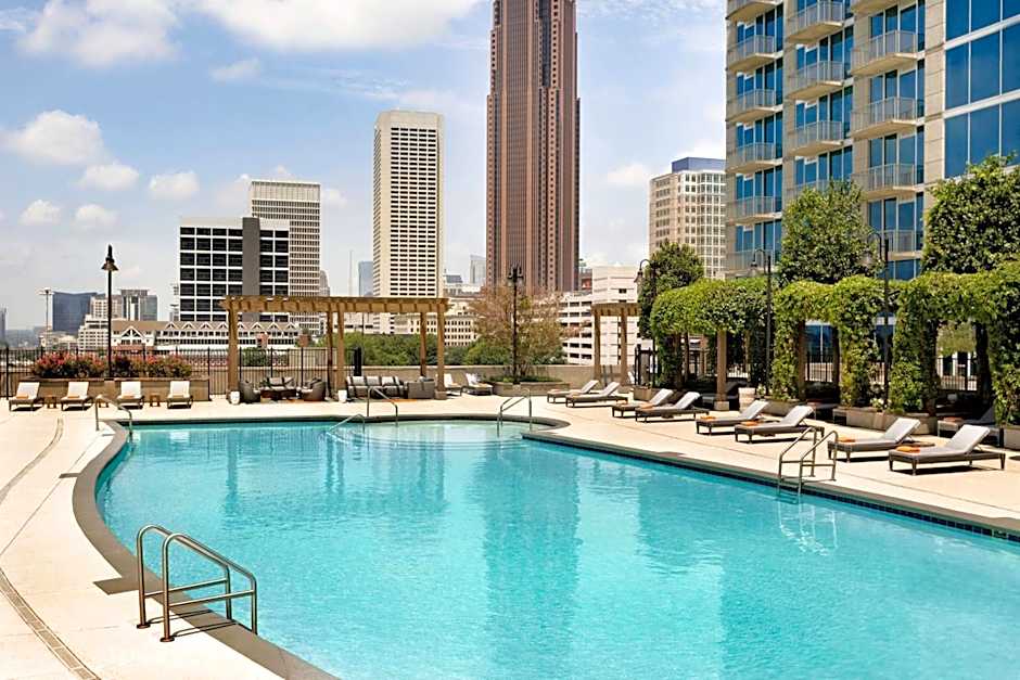 Twelve Downtown, Autograph Collection by Marriott