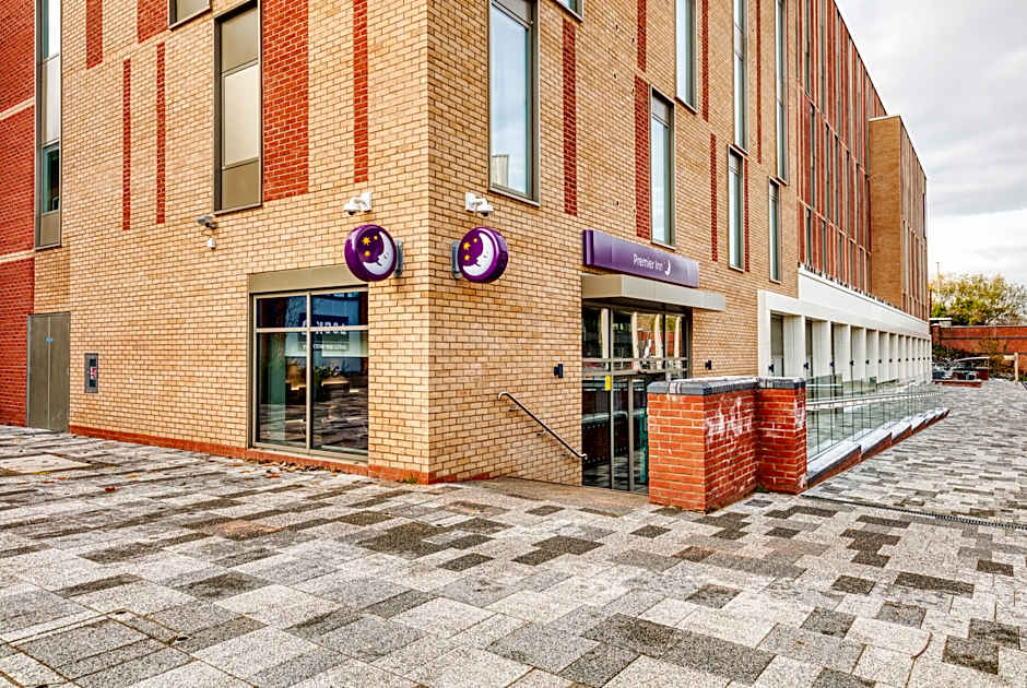 Premier Inn Banbury Town Centre - Castle Quay