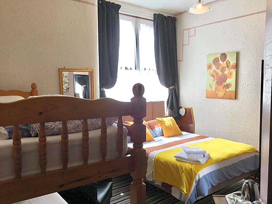 Kirkstall Guest House