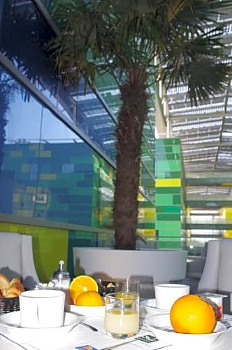 Quality Hotel Centre Del Mon Perpignan