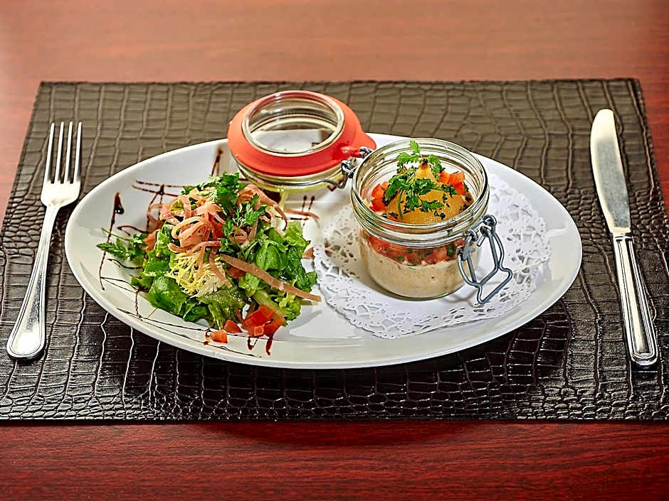 Logis hôtel Au Relais Nivernais