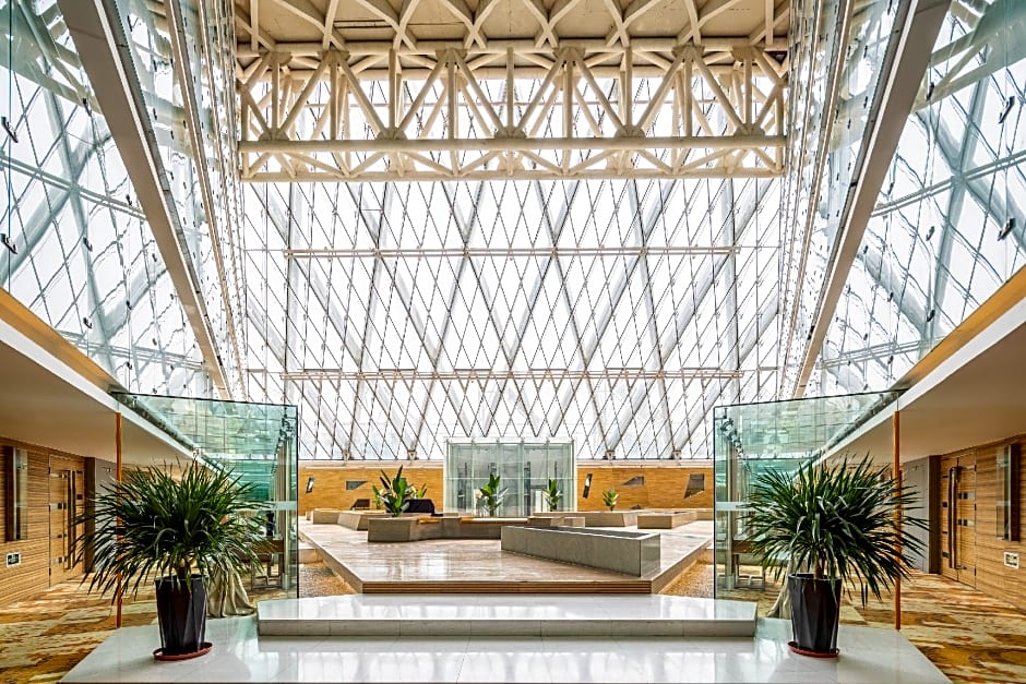 Rezen Hotel Tianjin Binhai