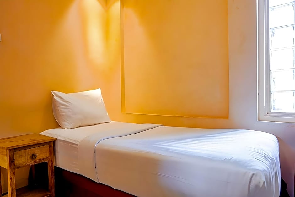 Front One Boutique Baluran Malang