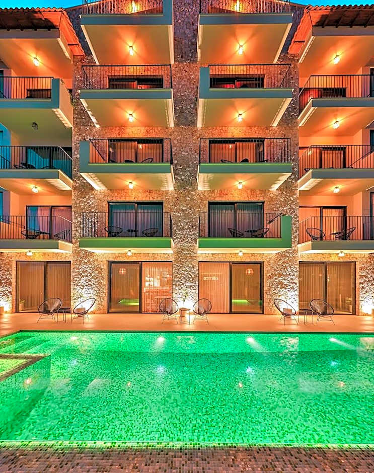 Carruba Boutique Hotel