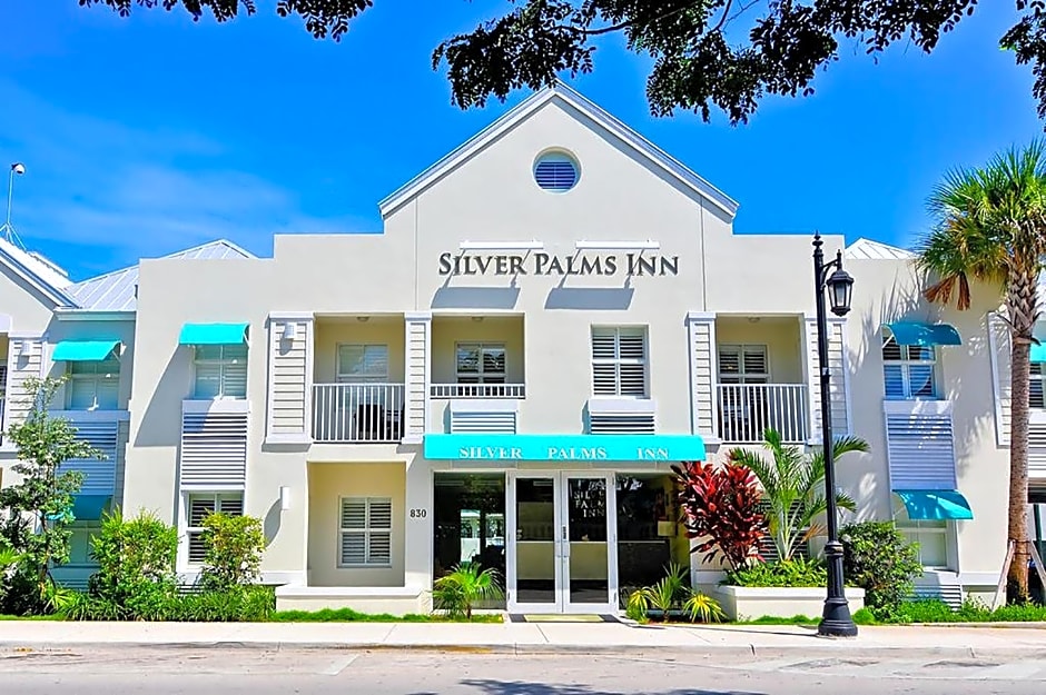 Silver Palms Inn