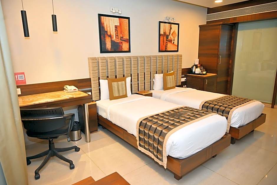 Foto 1 di 5 di Deluxe 1 Double Bed or 2 Beds