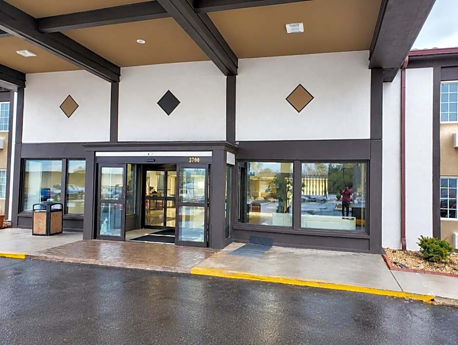 Royal Inn Hotel