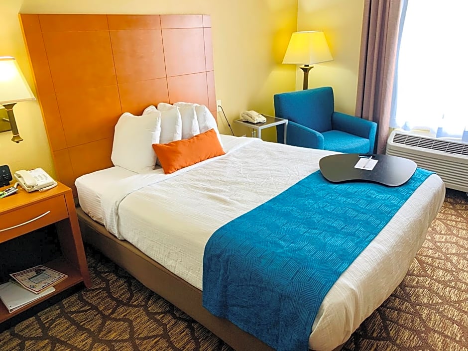Best Western Plus Richmond Hill Inn