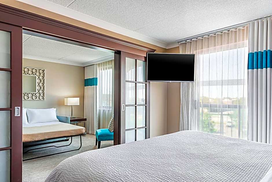 Four Points by Sheraton Hotel & Suites London