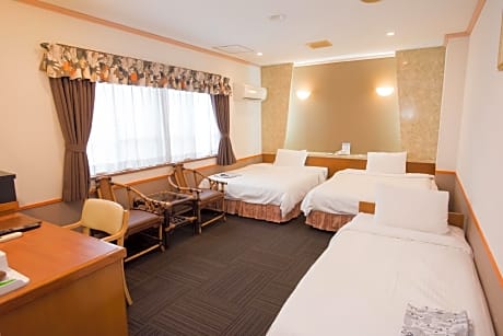 Standard Triple Room Non-Smoking