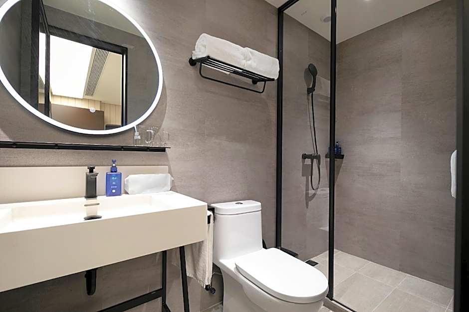 Hanting Hotel Wuhan Jiedaokou Qunguang Square