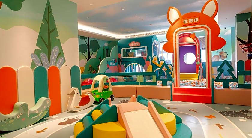 DoubleTree by Hilton Cangnan