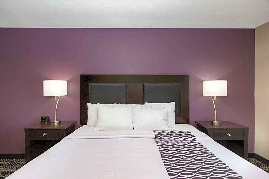 La Quinta Inn & Suites by Wyndham Blue Springs