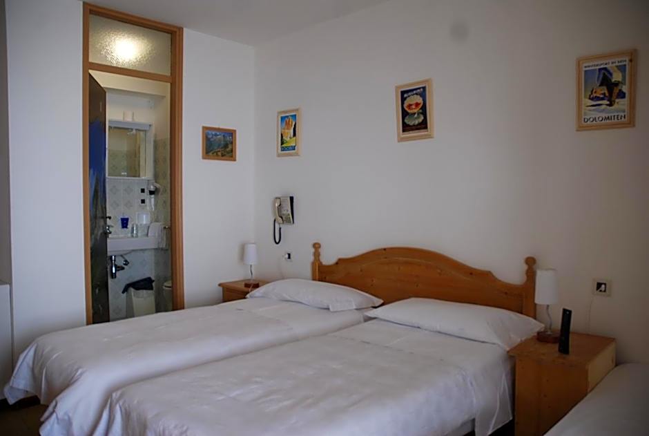 Hotel Dolomiti Des Alpes