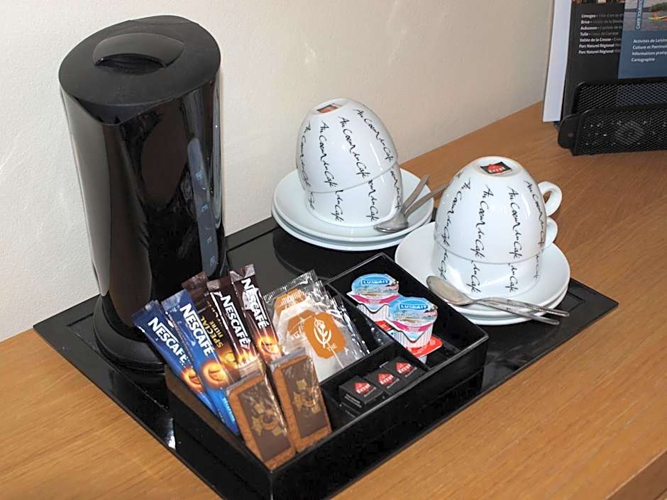 Photo 1 of 17 of Family, Balcony