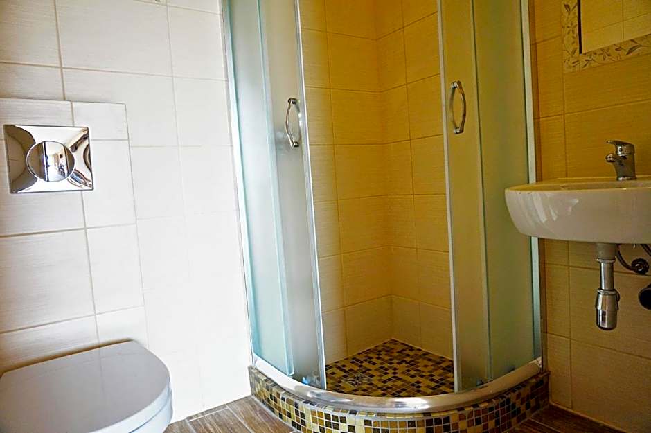 Ośrodek rodzinny "Pod Wydmami" PRZY PLAŻY , PLAC ZABAW , ROWERY