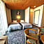 Shinnishiki Hotel