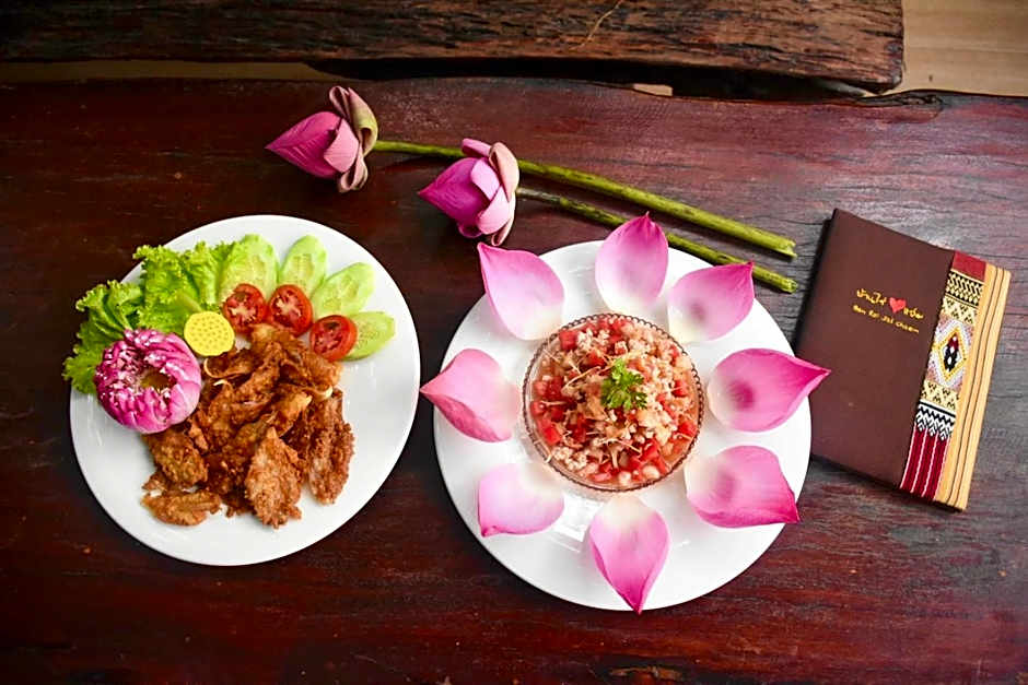 Ban Rai Jai Chaem - Spa Cafe & Homestay