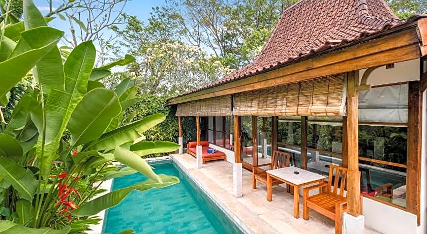 Alam Bidadari Seminyak Villas