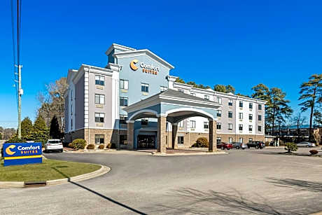 Comfort Suites Sanford